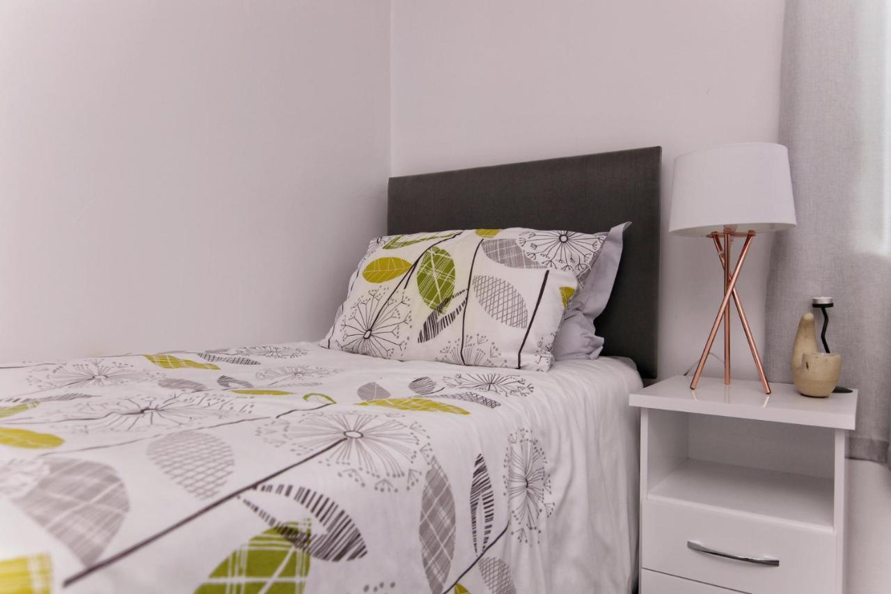 Bayview Apartments Ballygally  Luaran gambar