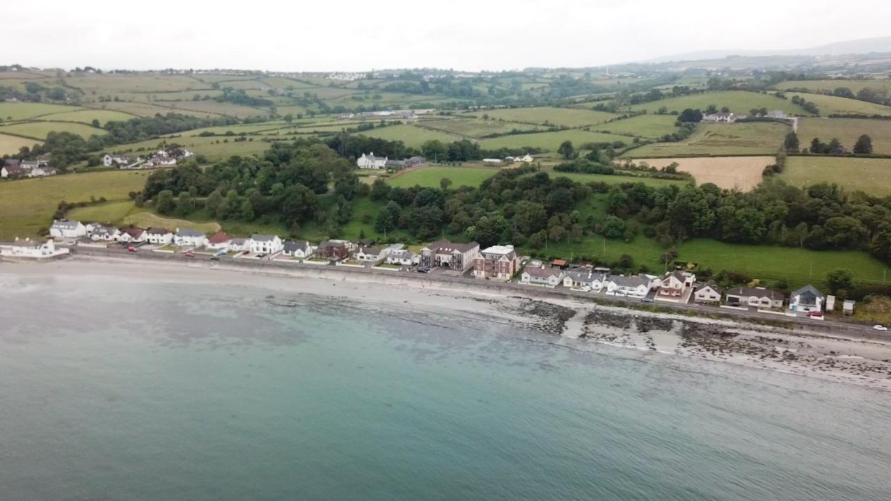 Bayview Apartments Ballygally  Luaran gambar
