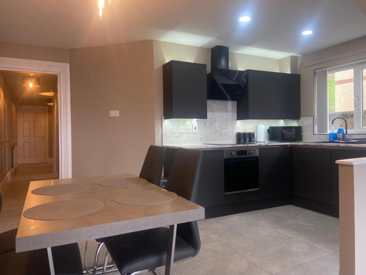 Bayview Apartments Ballygally  Luaran gambar